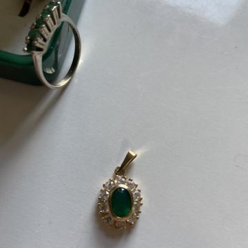 Smaragd privjesak zlato