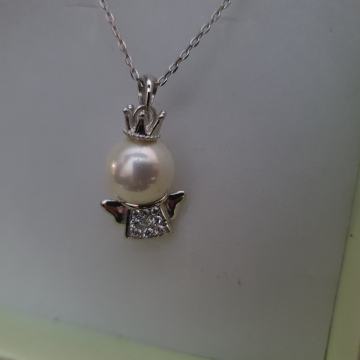 Srebrni lančić, anđeo s biserom