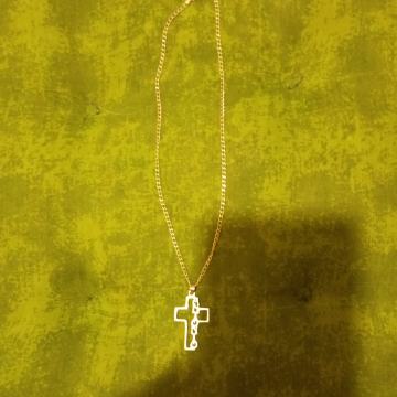 Srebrni lančić s križičem 925