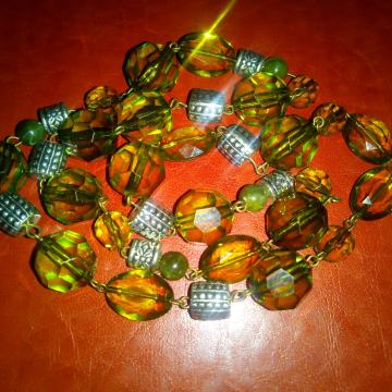 Stara zelena ogrlica - BIŽUTERIJA