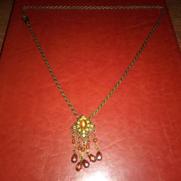 Stara žuta ogrlica - BIŽUTERIJA