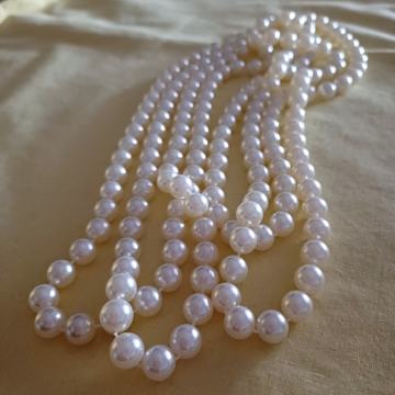 vintage biserna ogrlica od umjetnih perli