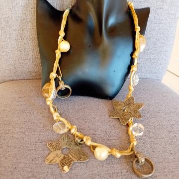 Vintage zanimljiva ogrlica