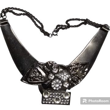 VINTIĐ METALNA OGRLICA SA SWAROVSKI KRISTALIMA