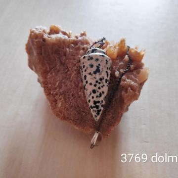 Viskovi od poludrago kamenja