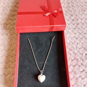 Zenska ogrlica nehrdajuci celik