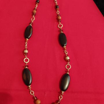 Zenska ogrlica duga.