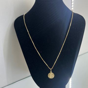 ZLATNA OGRLICA SA PRIVJESKOM 18K