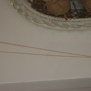 OGRLICA S PRIVJESKOM - NOVO