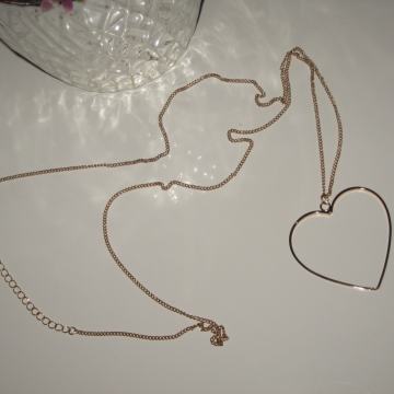 OGRLICA - LANČIĆ S PRIVJESKOM SRCE - NOVO