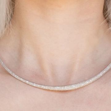 ZLATNA UNIKAT OGRLICA  ISPUNJENA CIRKONIMA 14K (585) 15,95g GOLD SHOP