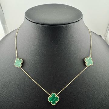 Zlatna ogrlica 14kt zlato 4.86g