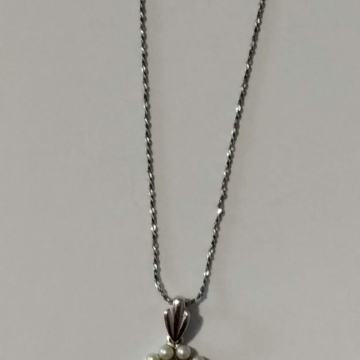 Zlatni privjesak, 585 bijelo zlato, 14k, cirkoni, biseri