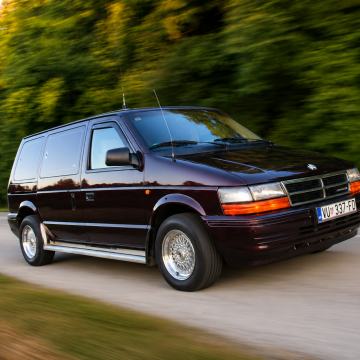 Chrysler Voyager 3.3 V6 1994