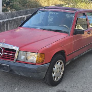 MERCEDES 190d prva boja