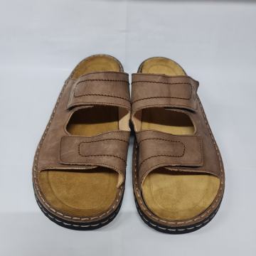 -50%! HELIX kožne natikače na čičak (broj 47)