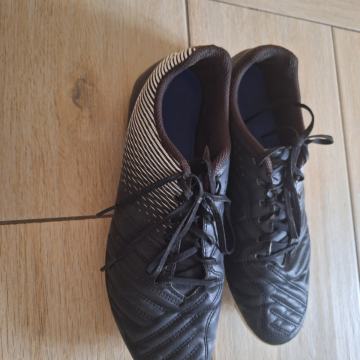 Kipsta kopačke br 41