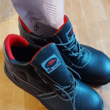 Nove kožne radne cipele Perfa F400, shock absorber, antistatic, oil re