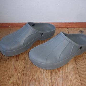 LAGANE MUŠKE PAPUČE / SANDALE 46