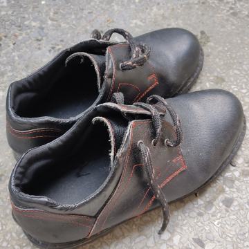 Radne cipele s kapicom