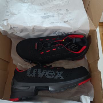 Uvex radne cipele br.41