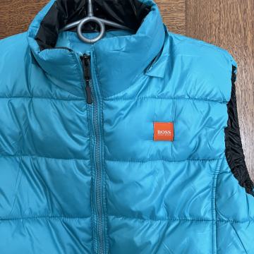 HUGO BOSS Prsluk SLIM FIT vel.M