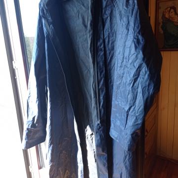 KIŠNA KABANICA-br.48-50-plava s kapuljačom