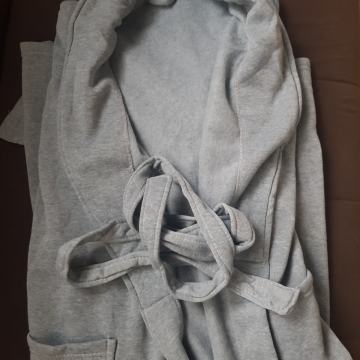 Ogrtač L/XL - NOVO
