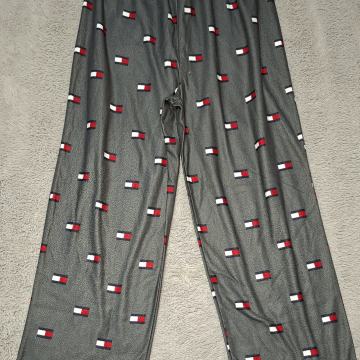 Pidžama Tommy Hilfiger (donji dio) - veličina XL (16 godina)