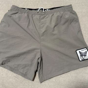 Prodajem Goorin Bros XL Silver Fox Kupaće hlače