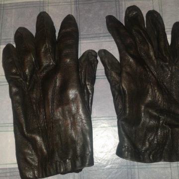 Rukavice, kožne, kvalitetne,  podstavljene zečjim krznom, prodajem
