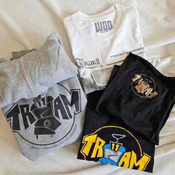 Tram 11 merch set