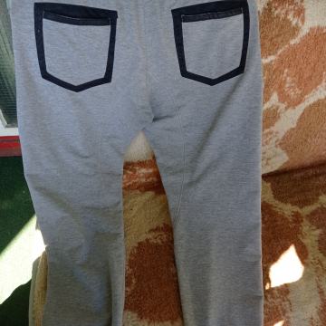 TRENIRKA  AFAROZ-vel.L