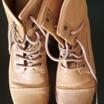 gojzerice od kože, br. 42, NOVE