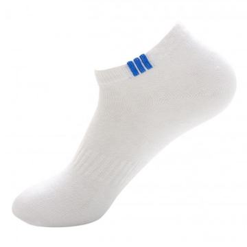 Prodajem u kompletu 2200+ pari čarapa za 40% nabavne cijene