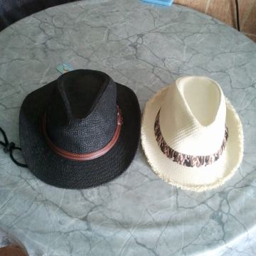 Dva (2) nova ljetna šešira ,1kom=10 eur, oba 18eur vidi slike !