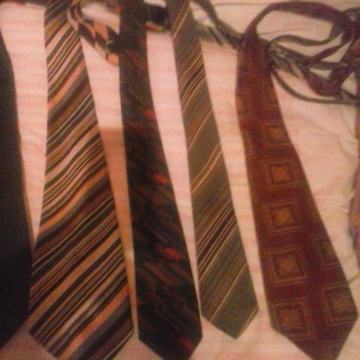Muske kravate raznih vrsta boje i modela Novo!?