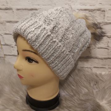 Siva kapa sa coflekom