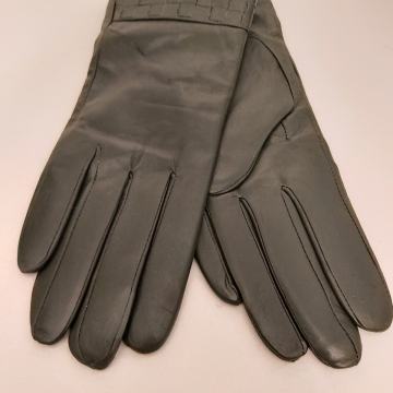 Zelene ženske kožne rukavice