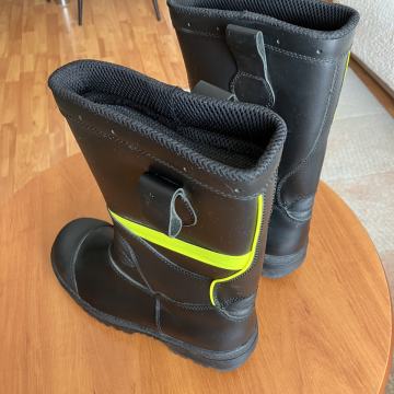 Brandbull 005 - Profesionalne vatrogasne čizme