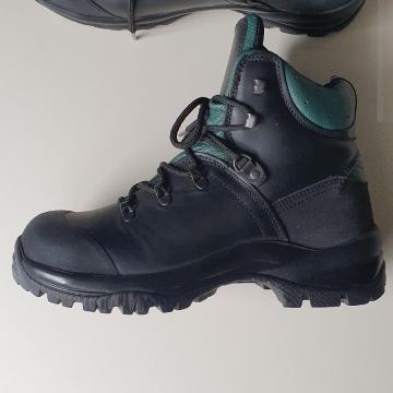 Kožne Visoke Radne Cipele Čizme 42-43