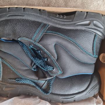 Radne cipele sa zastitnom