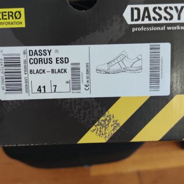 Nove radne muške cipele