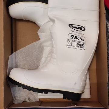 Visoke vodonepropusne radne cipele sa zaštitnom kapicom - SAFE