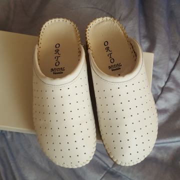 Anatomske nove natikače