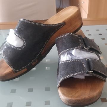 anatomske natikače WOODY 12€ povoljno!!