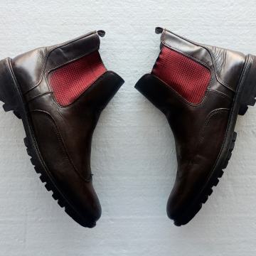 Chelsea BATA gležnjače/ vel. 39