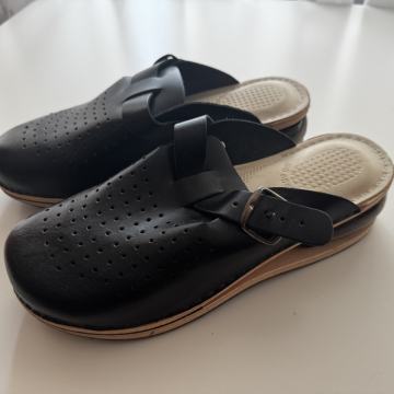 Biancomolina ortopedske papuče / cipele | Broj 42-43 | Novo
