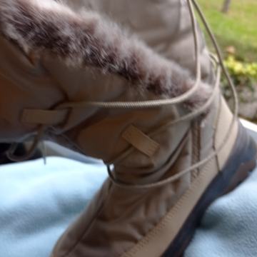 BUCE s vuna futrom -br.37-Novo