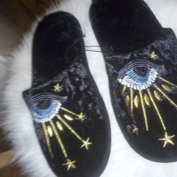 CRNE KUĆNE PAPUČE BR. 36/37  NOVO